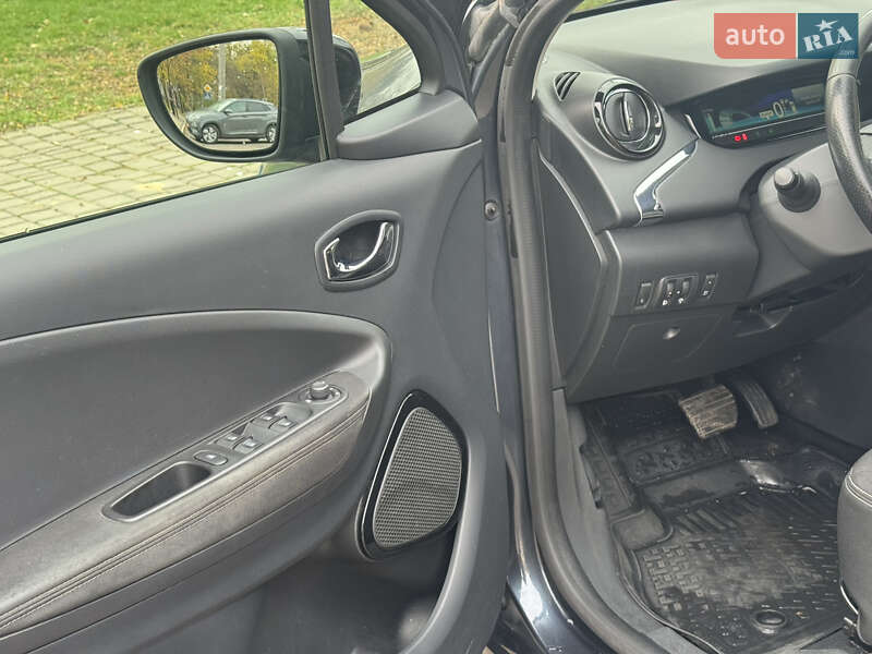 Хэтчбек Renault Zoe 2017 в Николаеве фото 14 Хэтчбек Renault Zoe 2017 в Николаеве