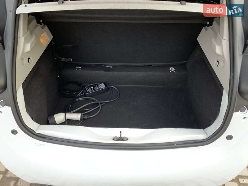 Хэтчбек Renault Zoe 2020 в Бердичеве фото 29 Хэтчбек Renault Zoe 2020 в Бердичеве