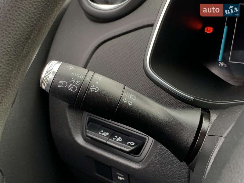 Хэтчбек Renault Zoe 2020 в Бердичеве фото 44 Хэтчбек Renault Zoe 2020 в Бердичеве