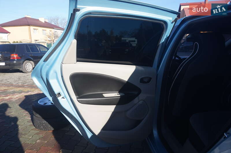 Хетчбек Renault Zoe 2015 в Самборі