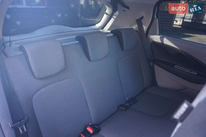 Хетчбек Renault Zoe 2015 в Самборі