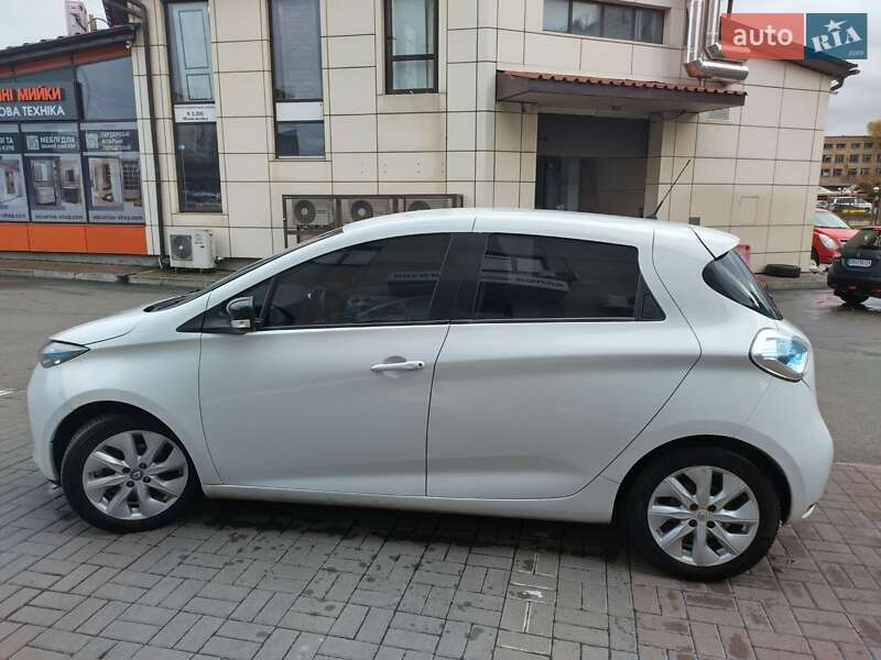 Хэтчбек Renault Zoe 2017 в Киеве фото 2 Хэтчбек Renault Zoe 2017 в Киеве