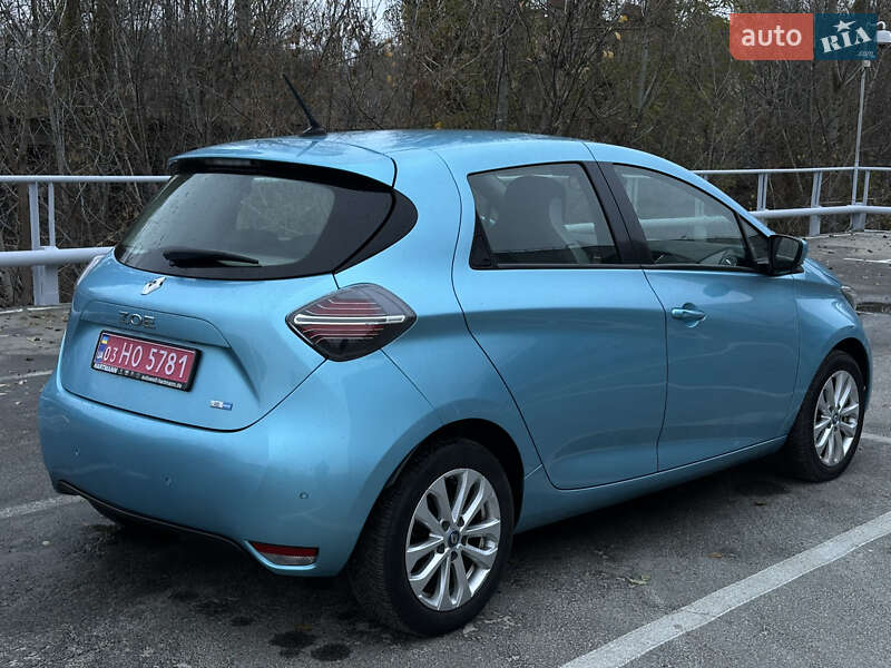 Хэтчбек Renault Zoe 2021 в Киеве