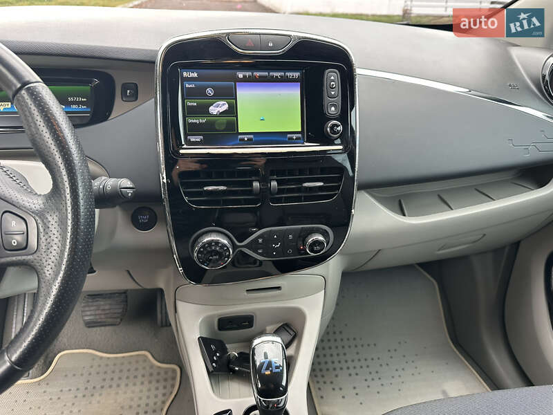 Хэтчбек Renault Zoe 2014 в Радивилове фото 29 Хэтчбек Renault Zoe 2014 в Радивилове