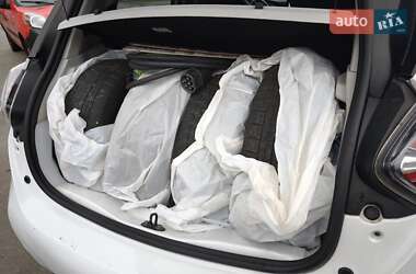 Хэтчбек Renault Zoe 2020 в Киеве