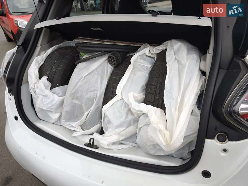 Хетчбек Renault Zoe 2020 в Києві