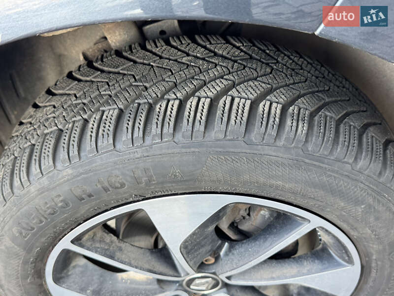 Хэтчбек Renault Zoe 2019 в Луцке фото 17 Хэтчбек Renault Zoe 2019 в Луцке