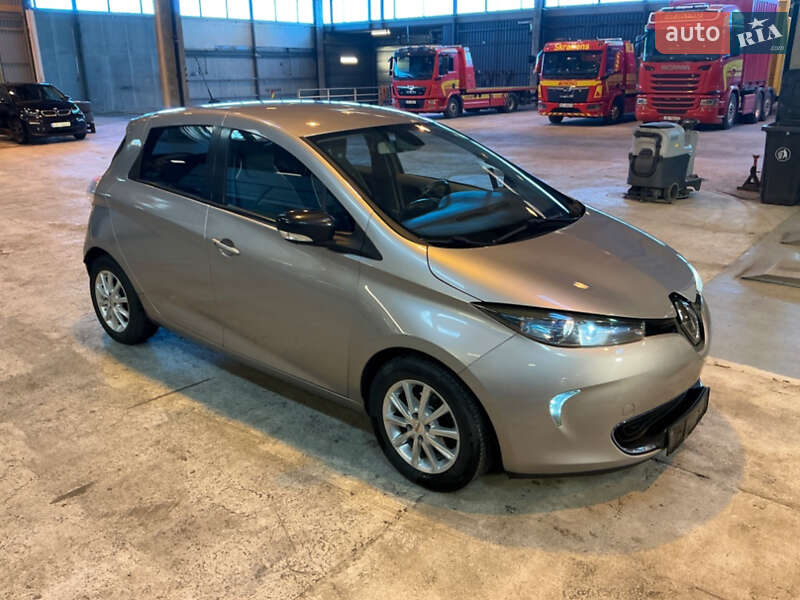 Хетчбек Renault Zoe 2015 в Львові фото 49 Хетчбек Renault Zoe 2015 в Львові