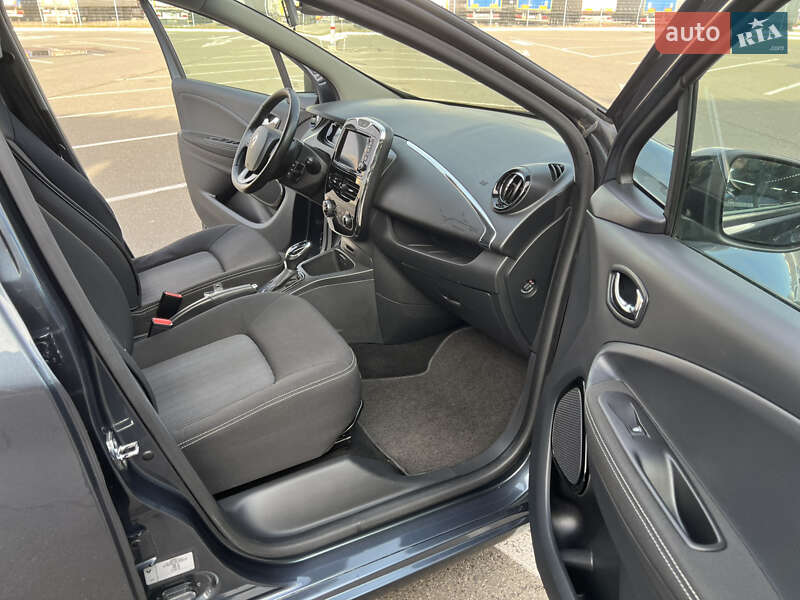 Хетчбек Renault Zoe 2017 в Києві фото 43 Хетчбек Renault Zoe 2017 в Києві