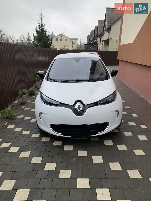 Хетчбек Renault Zoe 2015 в Золочеві фото 9 Хетчбек Renault Zoe 2015 в Золочеві
