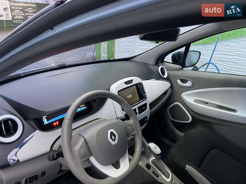 Хэтчбек Renault Zoe 2015 в Золочеве