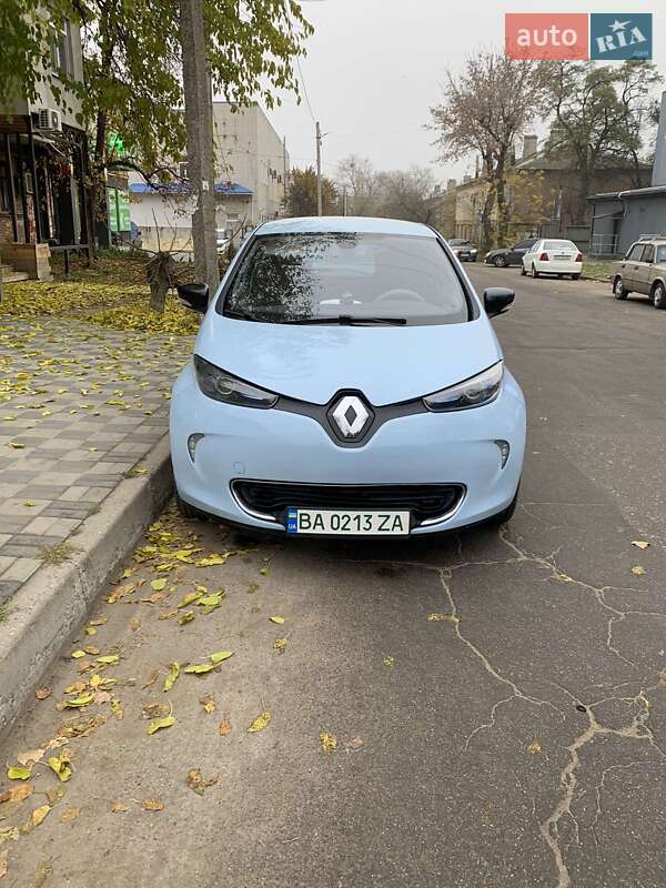 Хетчбек Renault Zoe 2014 в Кропивницькому фото 2 Хетчбек Renault Zoe 2014 в Кропивницькому