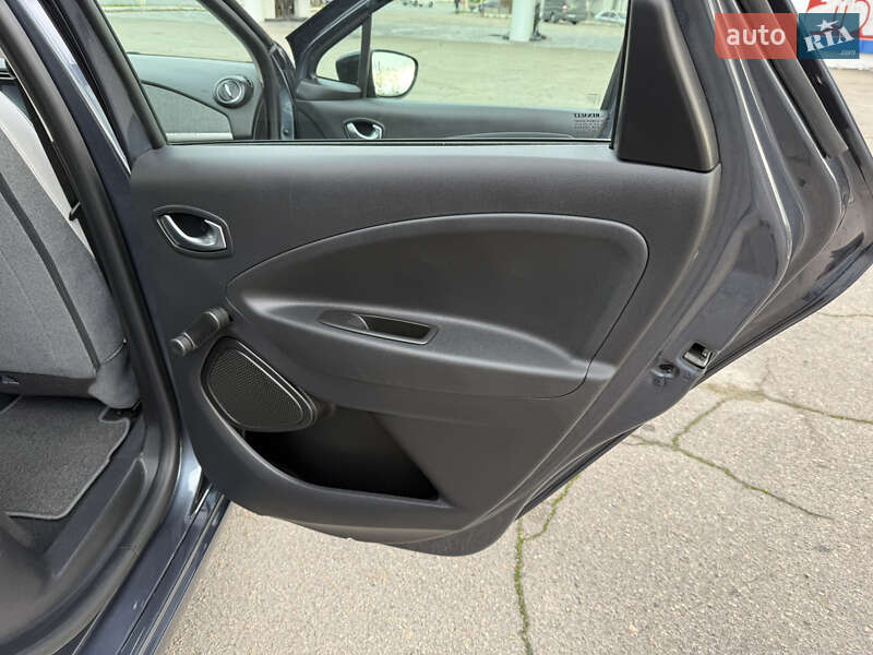 Хетчбек Renault Zoe 2022 в Дніпрі