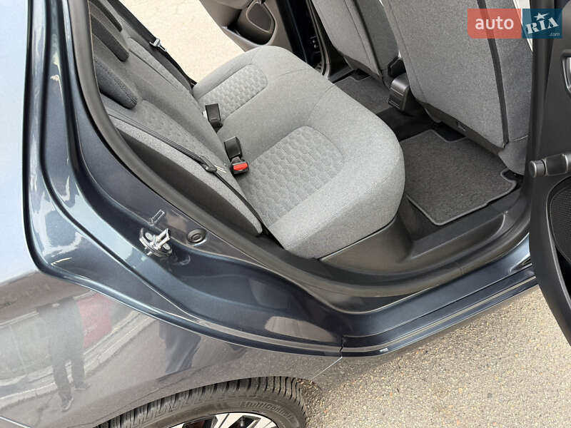 Хетчбек Renault Zoe 2022 в Дніпрі