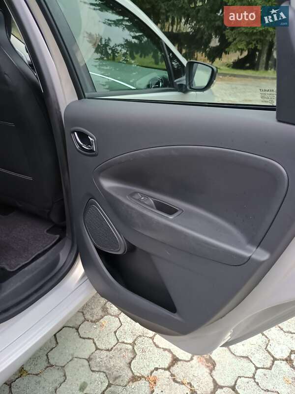 Хэтчбек Renault Zoe 2018 в Дубно