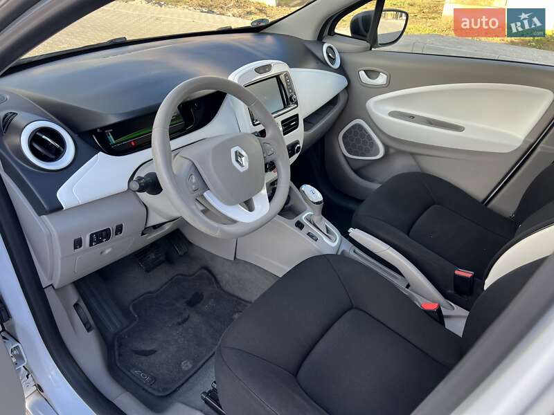 Хэтчбек Renault Zoe 2017 в Ровно