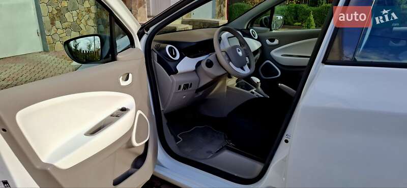 Хетчбек Renault Zoe 2017 в Івано-Франківську фото 5 Хетчбек Renault Zoe 2017 в Івано-Франківську