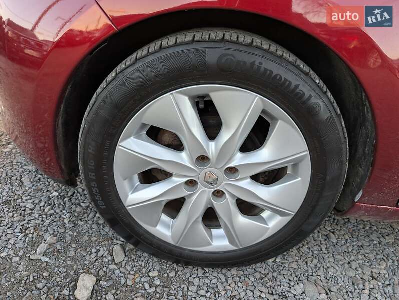 Хетчбек Renault Zoe 2018 в Рівному фото 21 Хетчбек Renault Zoe 2018 в Рівному