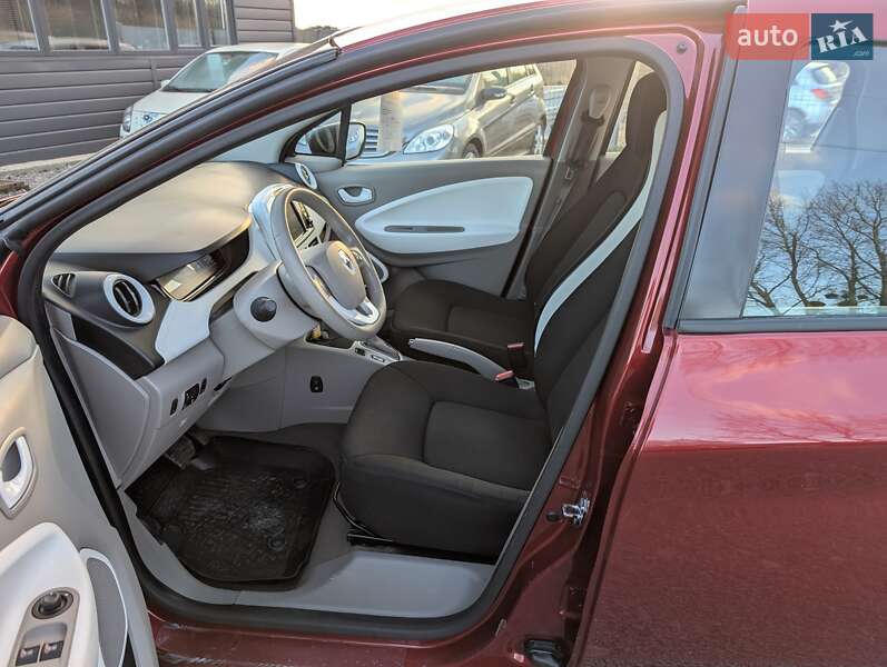Хетчбек Renault Zoe 2018 в Рівному фото 26 Хетчбек Renault Zoe 2018 в Рівному
