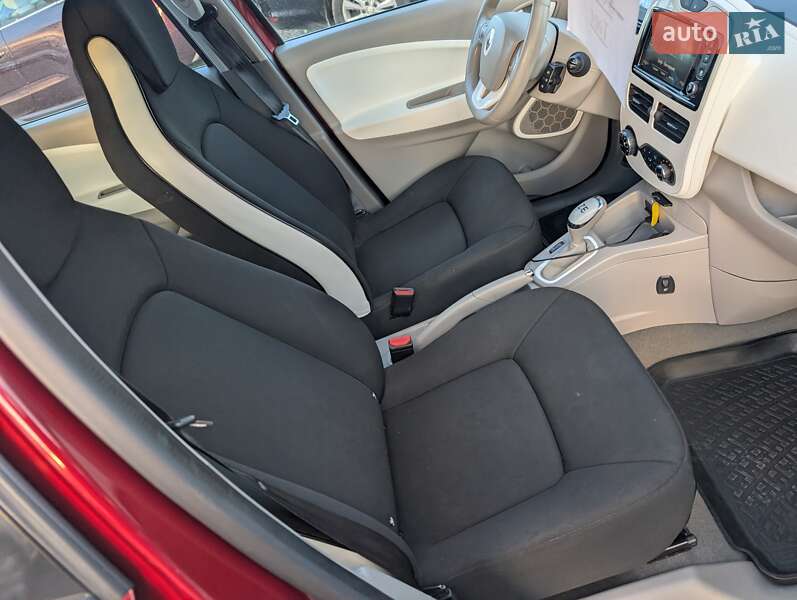 Хетчбек Renault Zoe 2018 в Рівному фото 41 Хетчбек Renault Zoe 2018 в Рівному