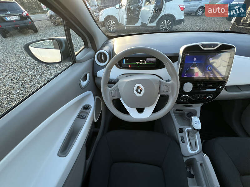 Хэтчбек Renault Zoe 2017 в Коломые фото 21 Хэтчбек Renault Zoe 2017 в Коломые