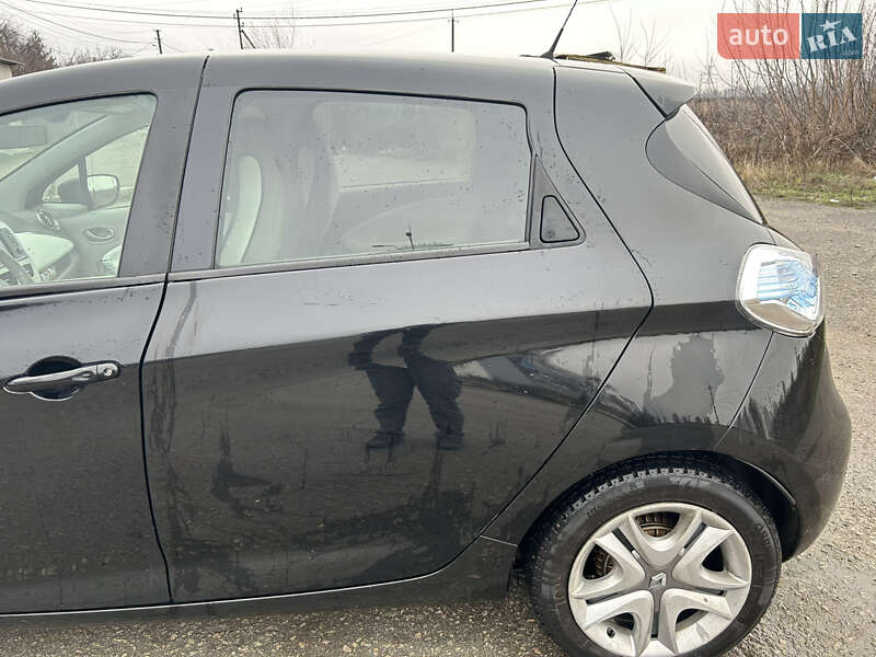 Хетчбек Renault Zoe 2018 в Дніпрі