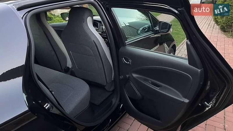 Хэтчбек Renault Zoe 2020 в Киеве фото 22 Хэтчбек Renault Zoe 2020 в Киеве