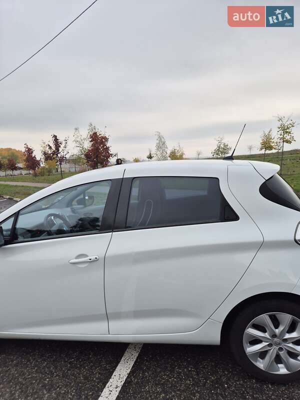 Хэтчбек Renault Zoe 2013 в Черкассах фото 7 Хэтчбек Renault Zoe 2013 в Черкассах