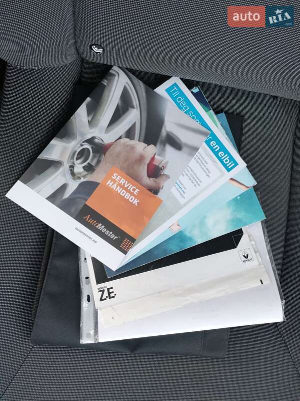 Хэтчбек Renault Zoe 2014 в Львове