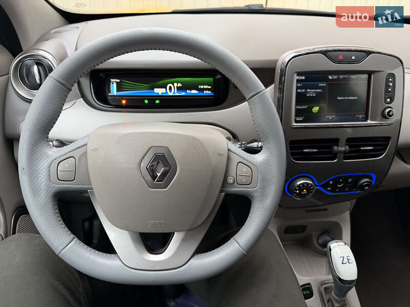 Хетчбек Renault Zoe 2016 в Луцьку