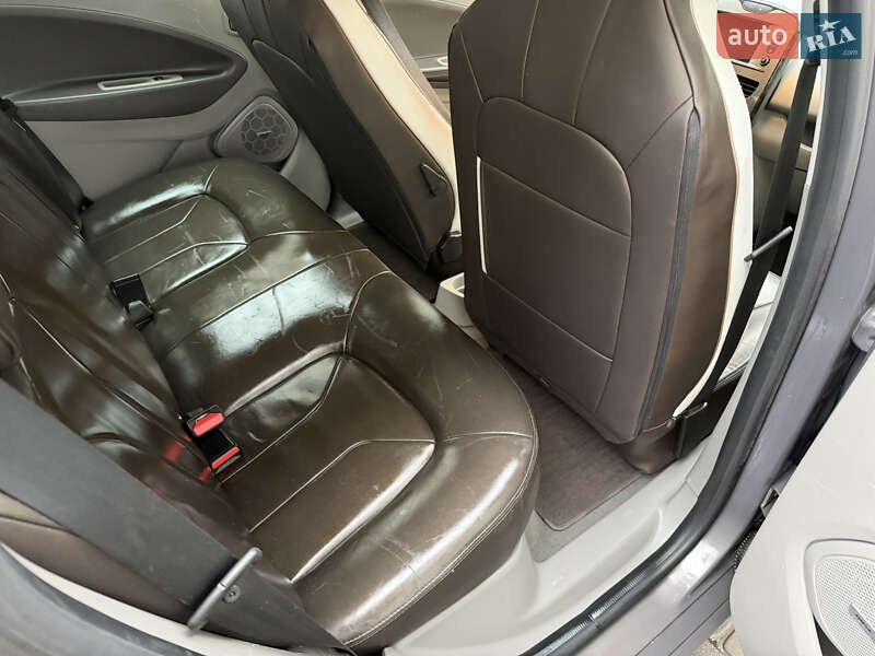 Хетчбек Renault Zoe 2016 в Луцьку