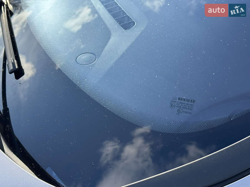 Хэтчбек Renault Zoe 2015 в Дрогобыче