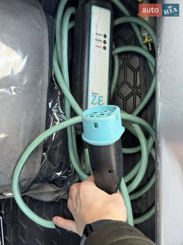 Хэтчбек Renault Zoe 2015 в Дрогобыче