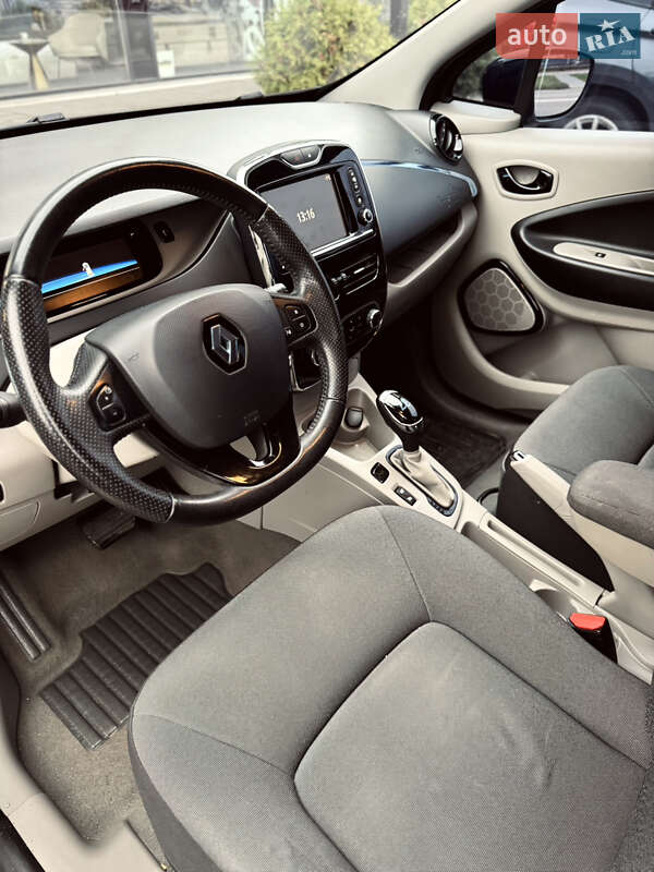 Хетчбек Renault Zoe 2013 в Ужгороді фото 7 Хетчбек Renault Zoe 2013 в Ужгороді