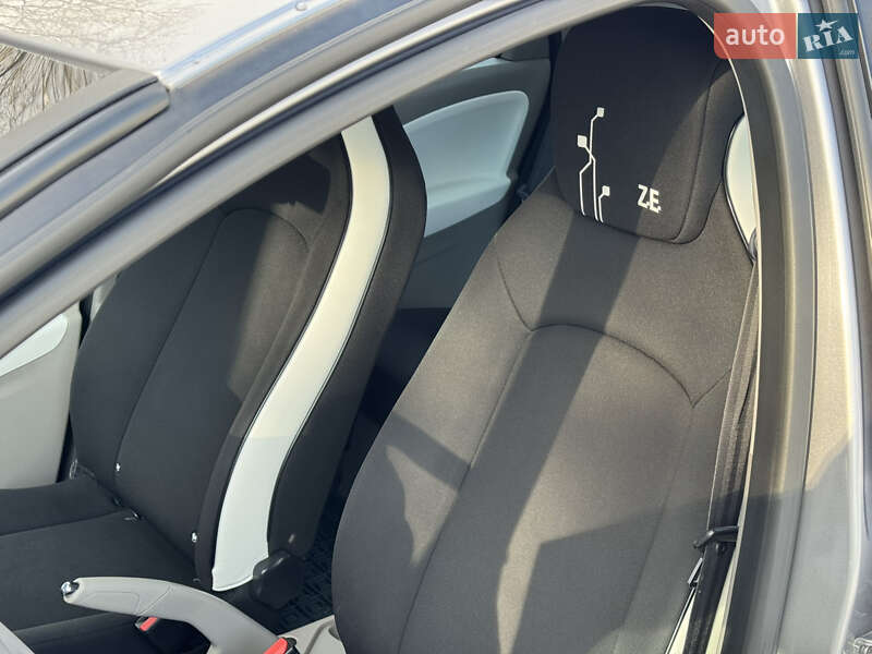 Хэтчбек Renault Zoe 2015 в Дрогобыче