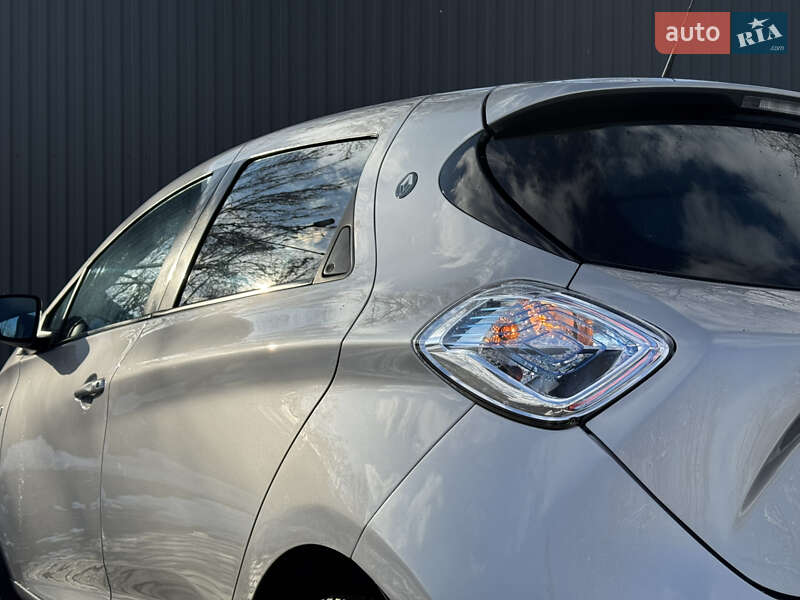 Хэтчбек Renault Zoe 2015 в Дрогобыче