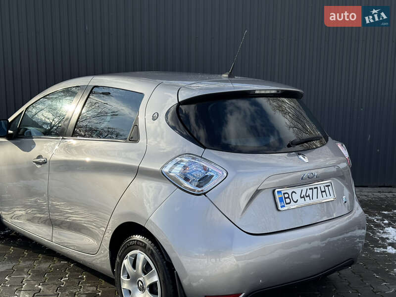 Хэтчбек Renault Zoe 2015 в Дрогобыче