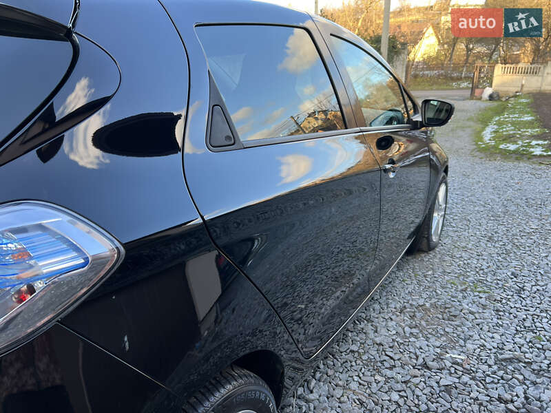Хетчбек Renault Zoe 2017 в Рівному