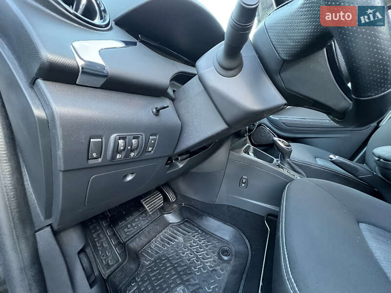 Хетчбек Renault Zoe 2017 в Рівному