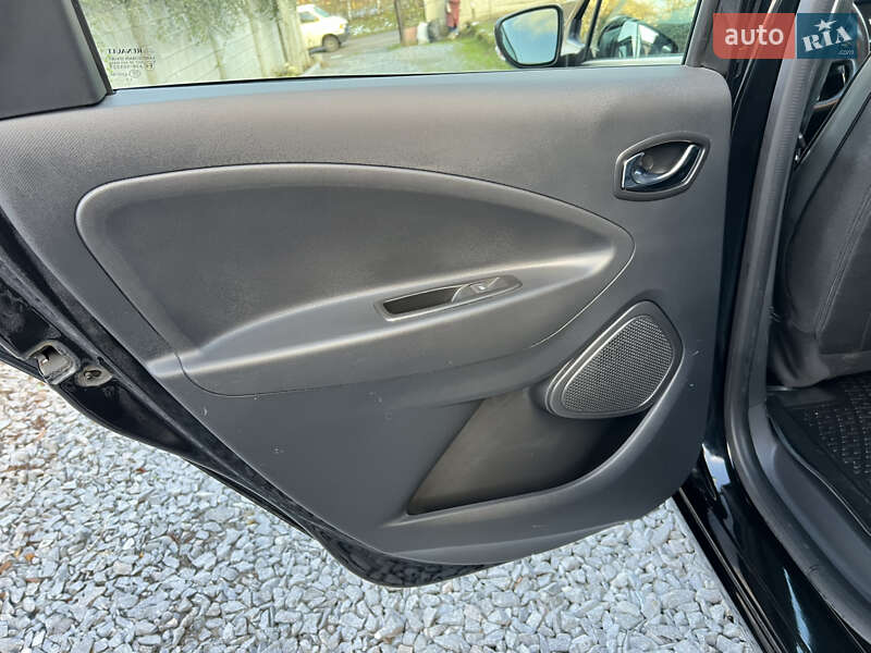 Хетчбек Renault Zoe 2017 в Рівному