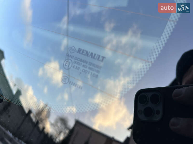 Хетчбек Renault Zoe 2017 в Рівному