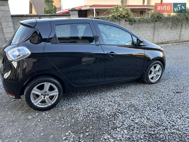 Хетчбек Renault Zoe 2017 в Рівному