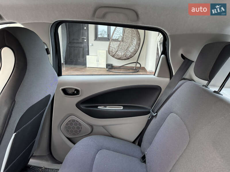 Хэтчбек Renault Zoe 2015 в Виннице