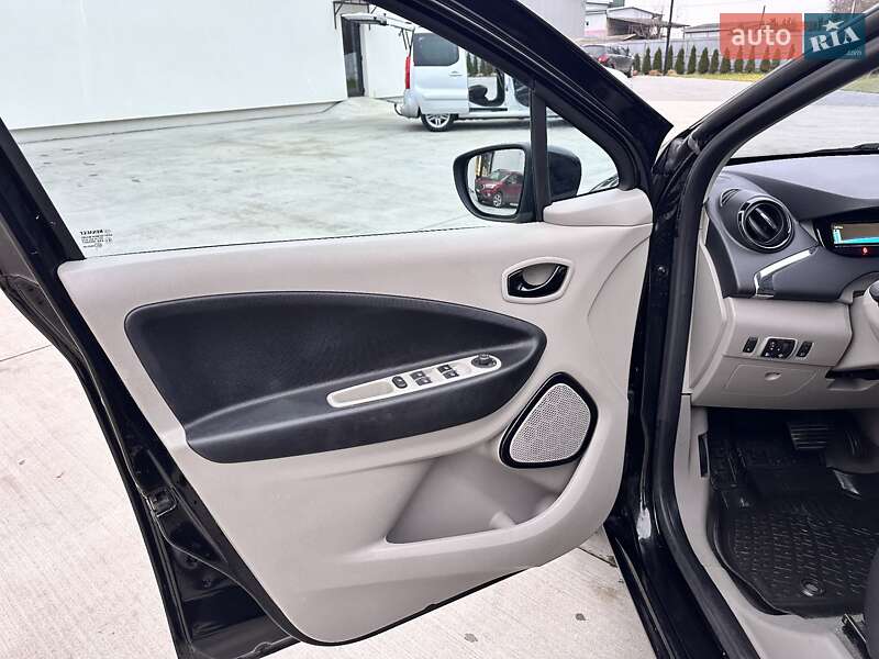 Хэтчбек Renault Zoe 2015 в Луцке