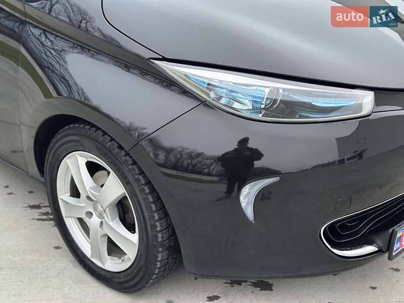 Хэтчбек Renault Zoe 2015 в Луцке