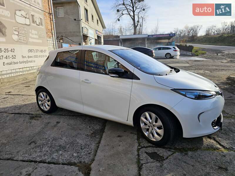 Хетчбек Renault Zoe 2015 в Новому Розділі
