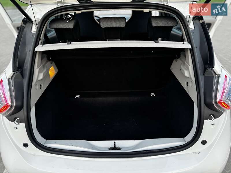 Хетчбек Renault Zoe 2015 в Новому Розділі