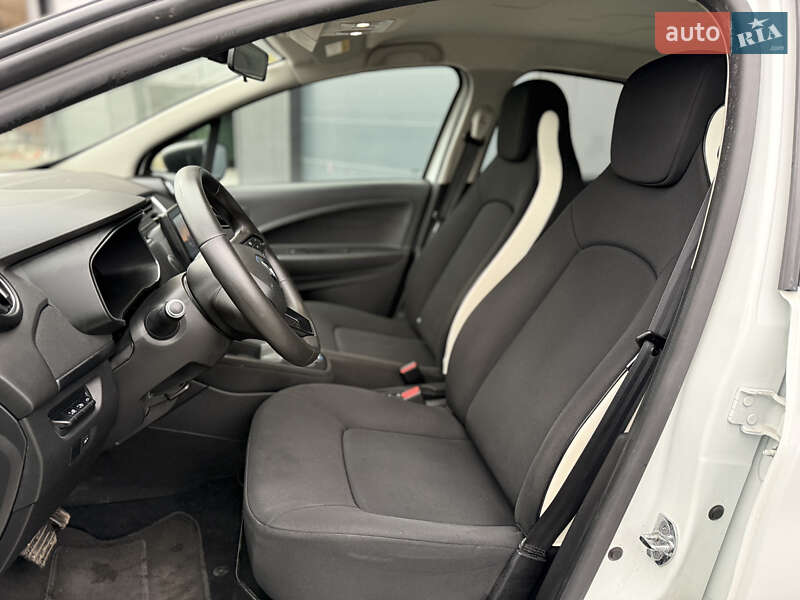 Хетчбек Renault Zoe 2020 в Городку