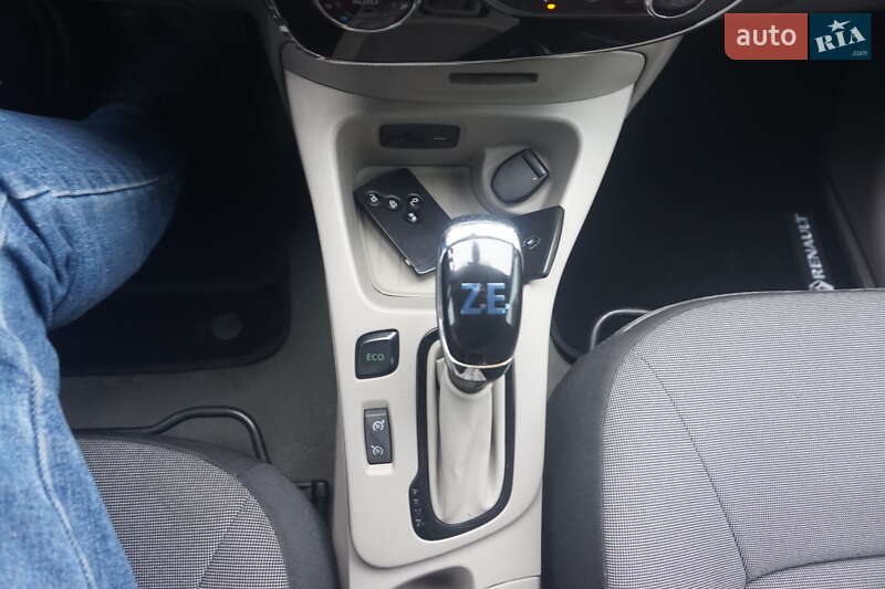 Хетчбек Renault Zoe 2015 в Самборі