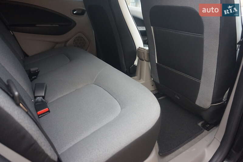 Хетчбек Renault Zoe 2015 в Самборі